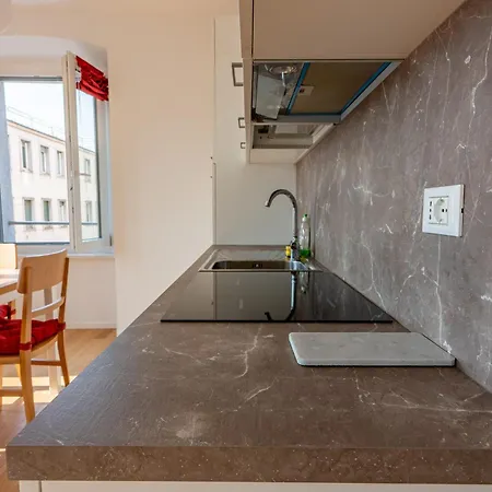 Casa Lumiere Daire *